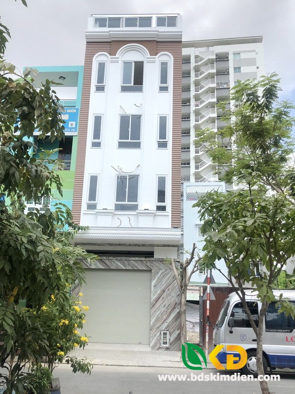 Bán(hoặc cho thuê)  khách sạn cao cấp mặt tiền Phạm Hữu Lầu quận 7 .